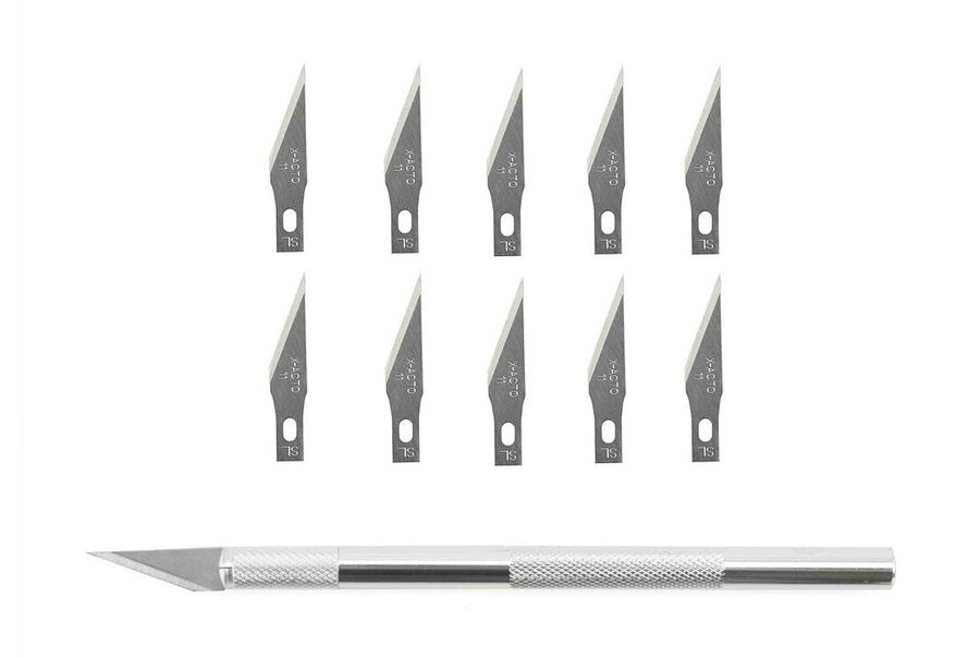 Bisturí de metal para cortar cuero artesanal — ideal para curvas y detalles finos