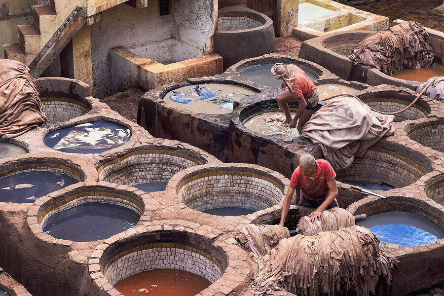 Curtidurías de Chouara en Fez, Marruecos — origen del nombre marroquinería